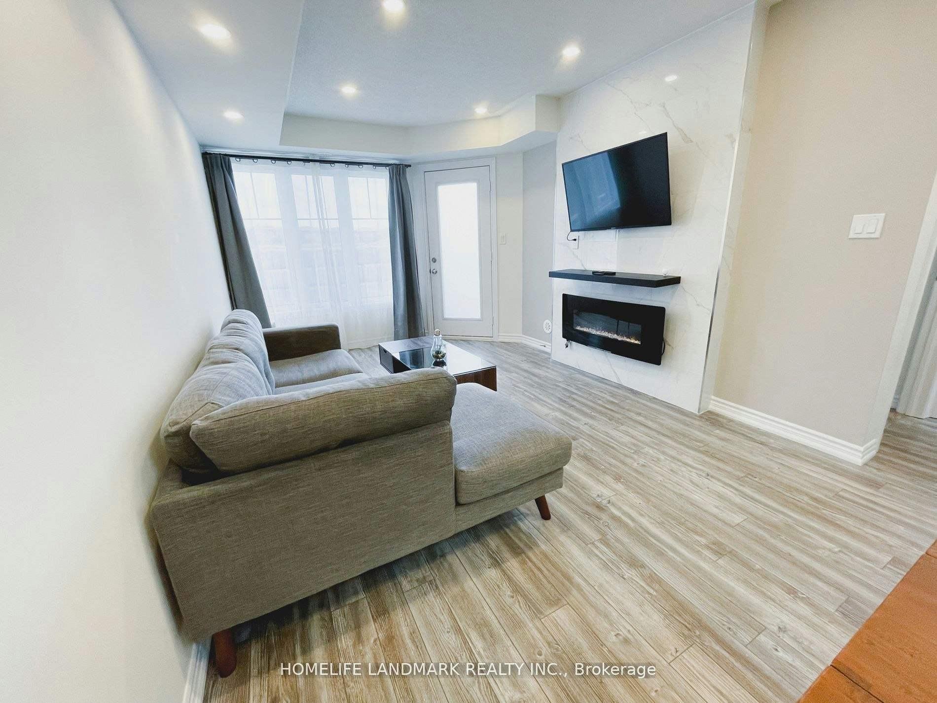 17-15 Eaton Park Lane, Toronto, ON, M1W 0A5 - 3