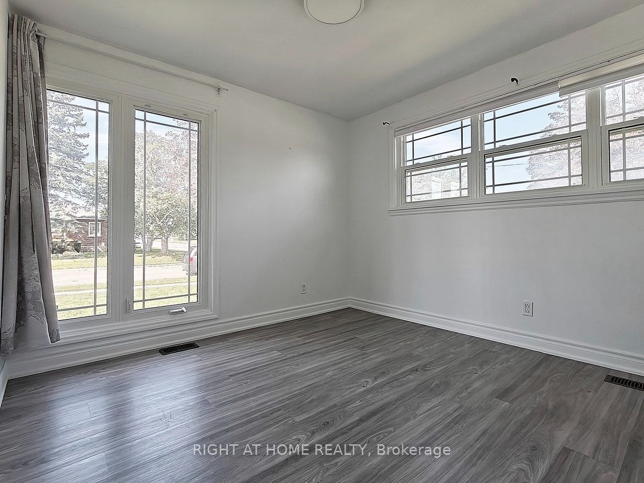 Main Floor-45 Prince Street, Clarington, ON, L1C 1G4 - 7