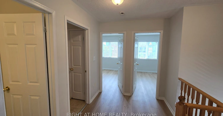 32 Donlevy Crescent, Whitby, ON, L1R 0B8 - 13