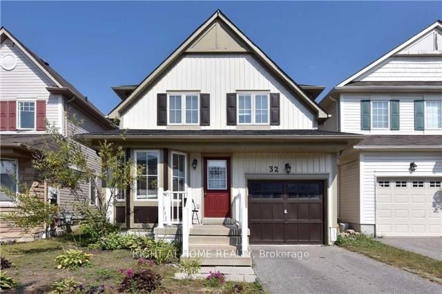 32 Donlevy Crescent, Whitby, ON, L1R 0B8