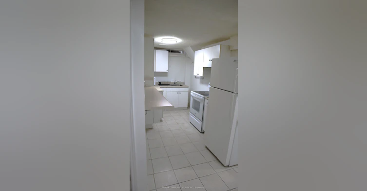 Basement-41 Legends Drive, Toronto, ON, M1X 1Z7 - 9