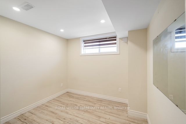 1 Devineridge Avenue, Ajax, ON, L1Z 0T3 - 4