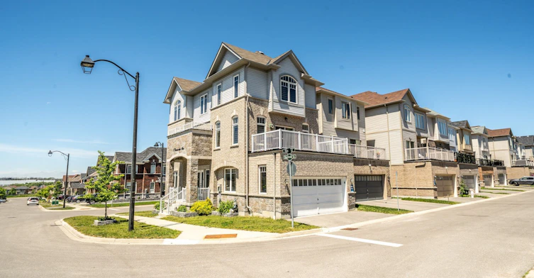 1 Devineridge Avenue, Ajax, ON, L1Z 0T3 - 10