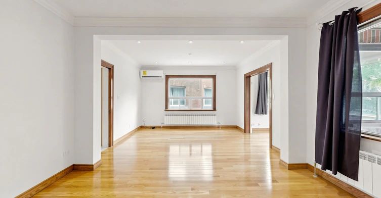 Main-166 Cambridge Avenue, Toronto, ON, M4K 2L9 - 5