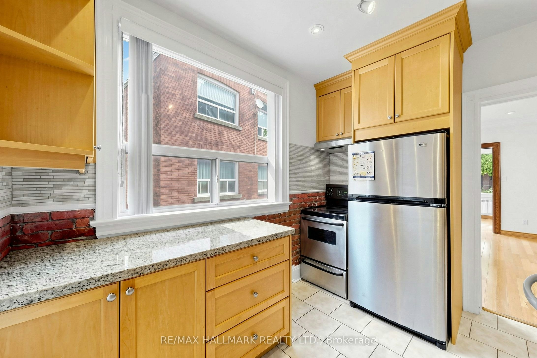 Main-166 Cambridge Avenue, Toronto, ON, M4K 2L9 - 19