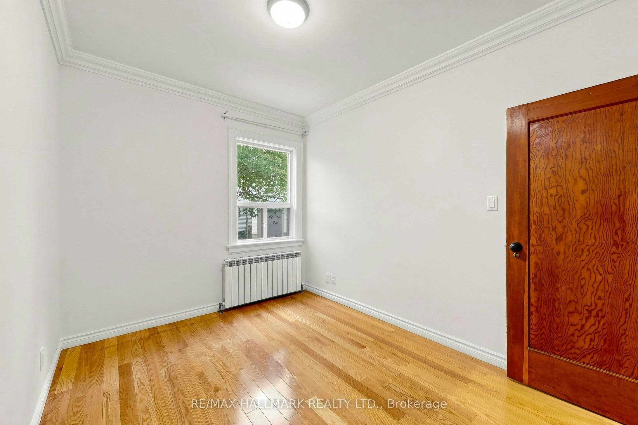 Main-166 Cambridge Avenue, Toronto, ON, M4K 2L9 - 26