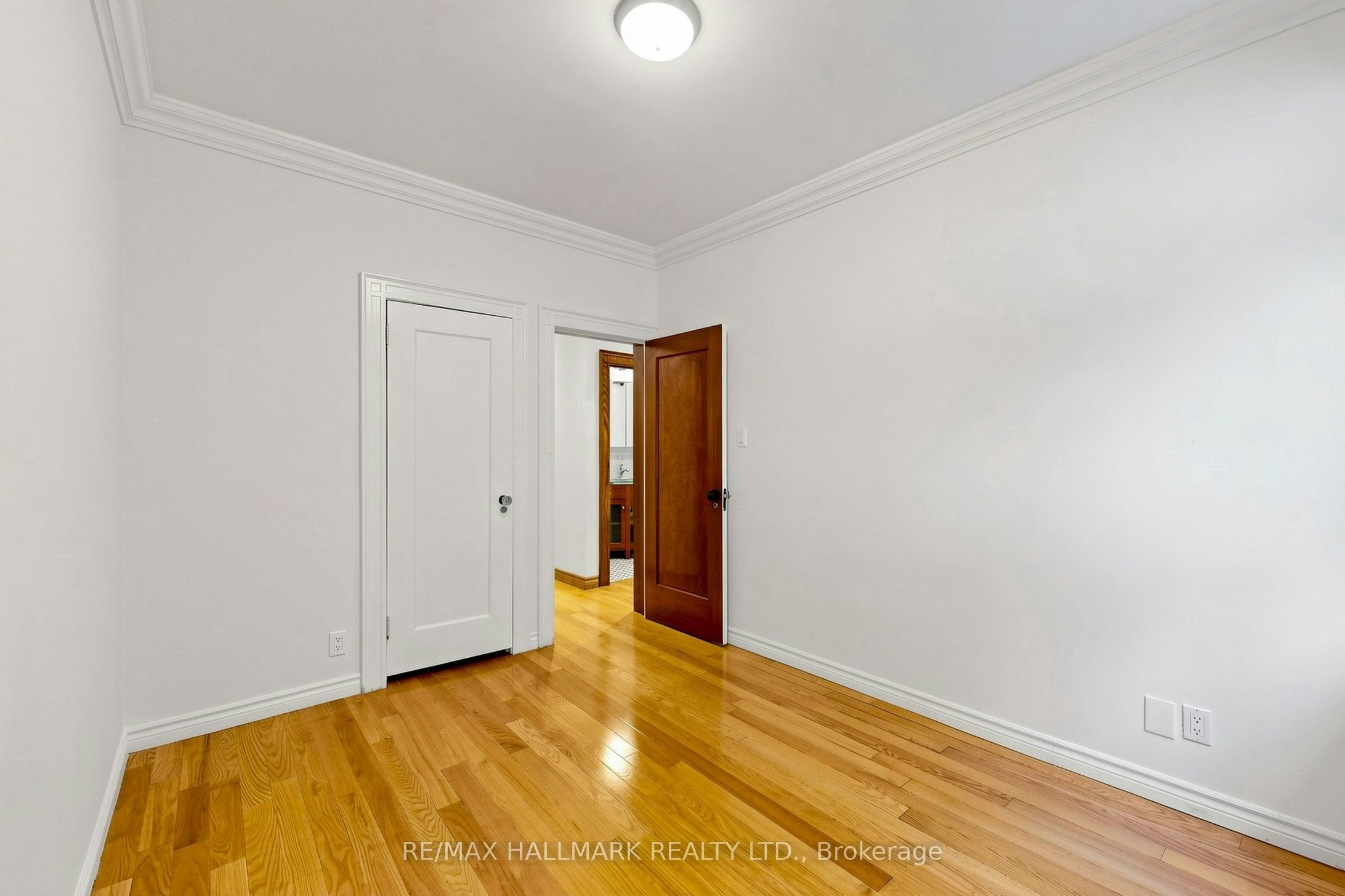 Main-166 Cambridge Avenue, Toronto, ON, M4K 2L9 - 32