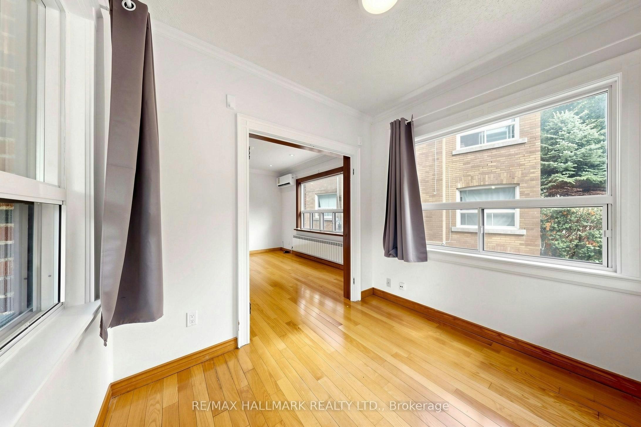Main-166 Cambridge Avenue, Toronto, ON, M4K 2L9 - 15