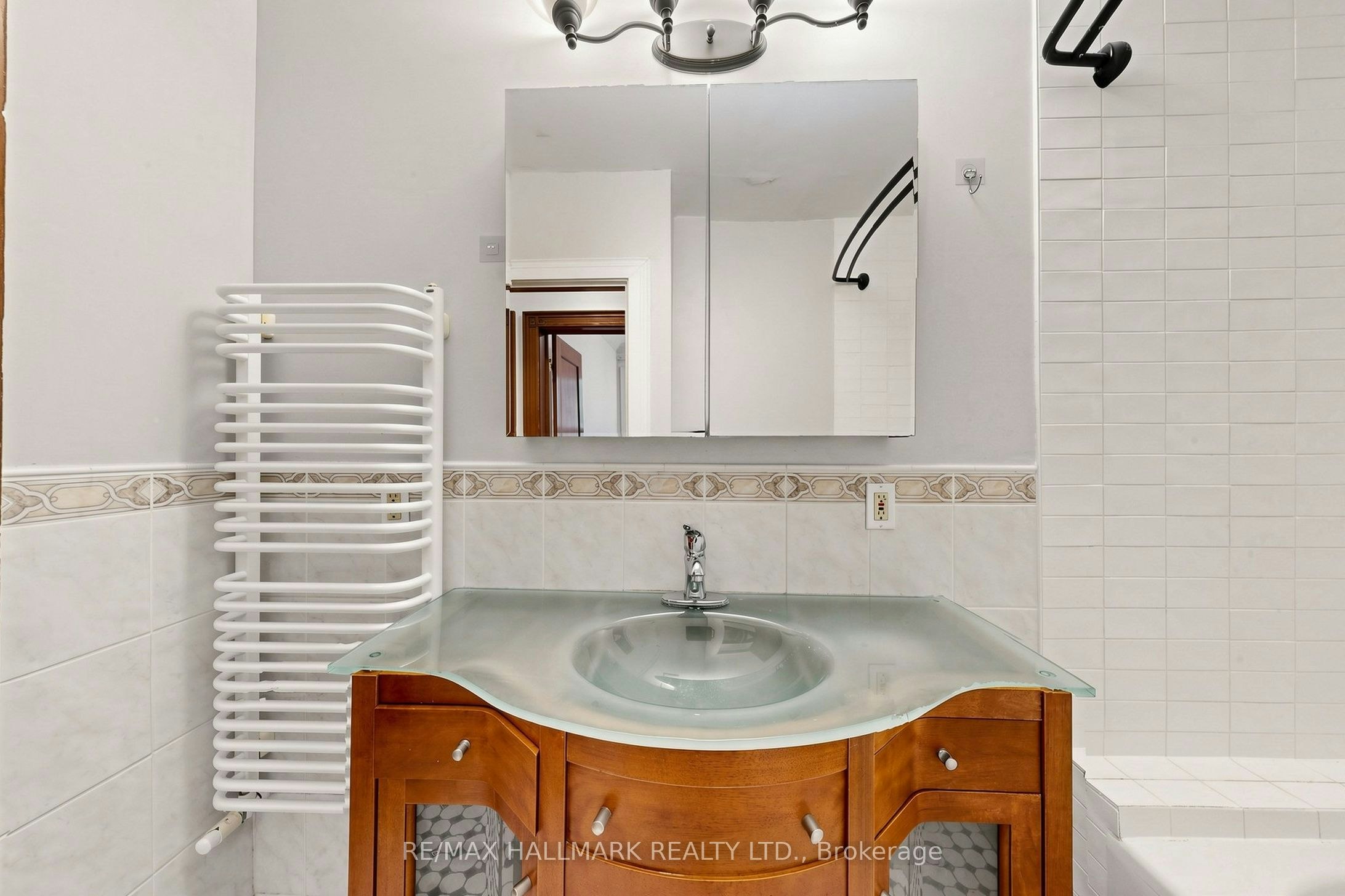 Main-166 Cambridge Avenue, Toronto, ON, M4K 2L9 - 36