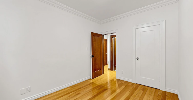 Main-166 Cambridge Avenue, Toronto, ON, M4K 2L9 - 27