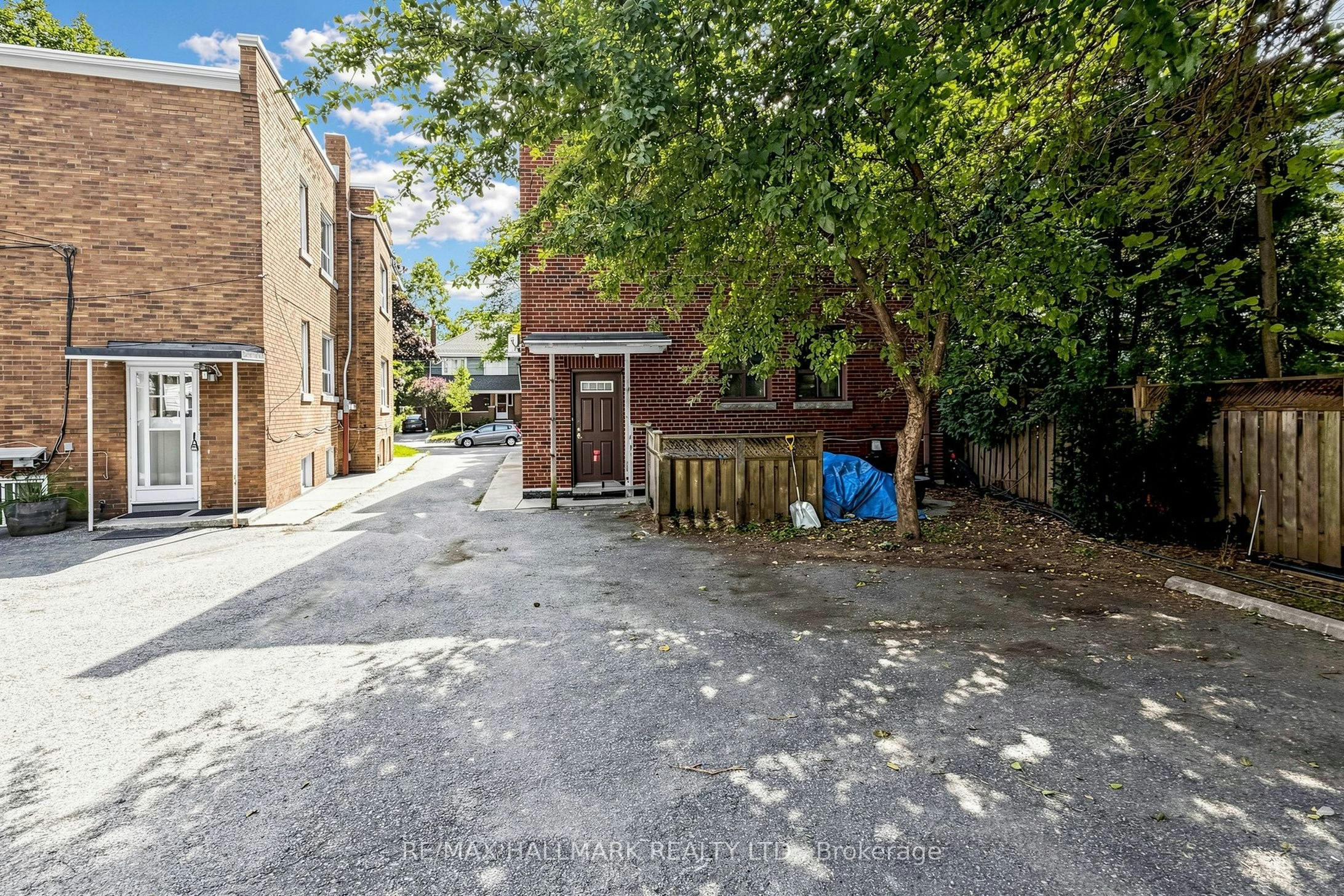 Main-166 Cambridge Avenue, Toronto, ON, M4K 2L9 - 42