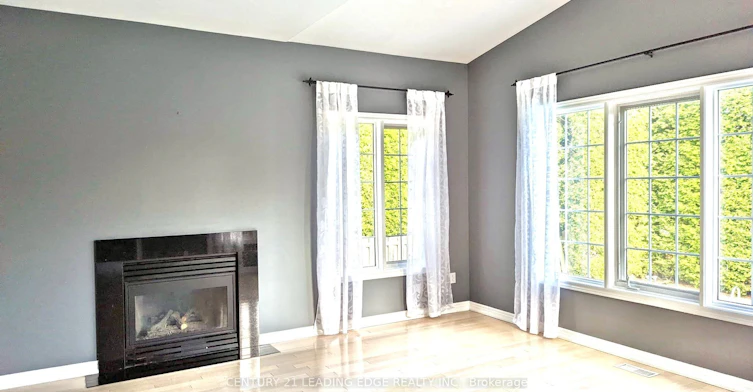 1 Castle Green Drive, Whitby, ON, L1R 2P9 - 14