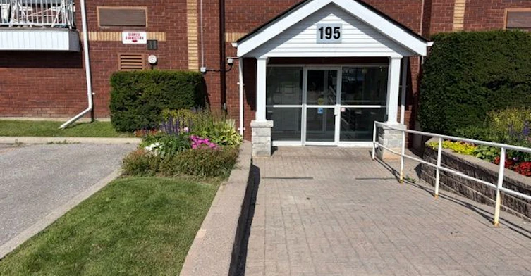 310-195 Lake Driveway N/A W, Ajax, ON, L1S 7H7