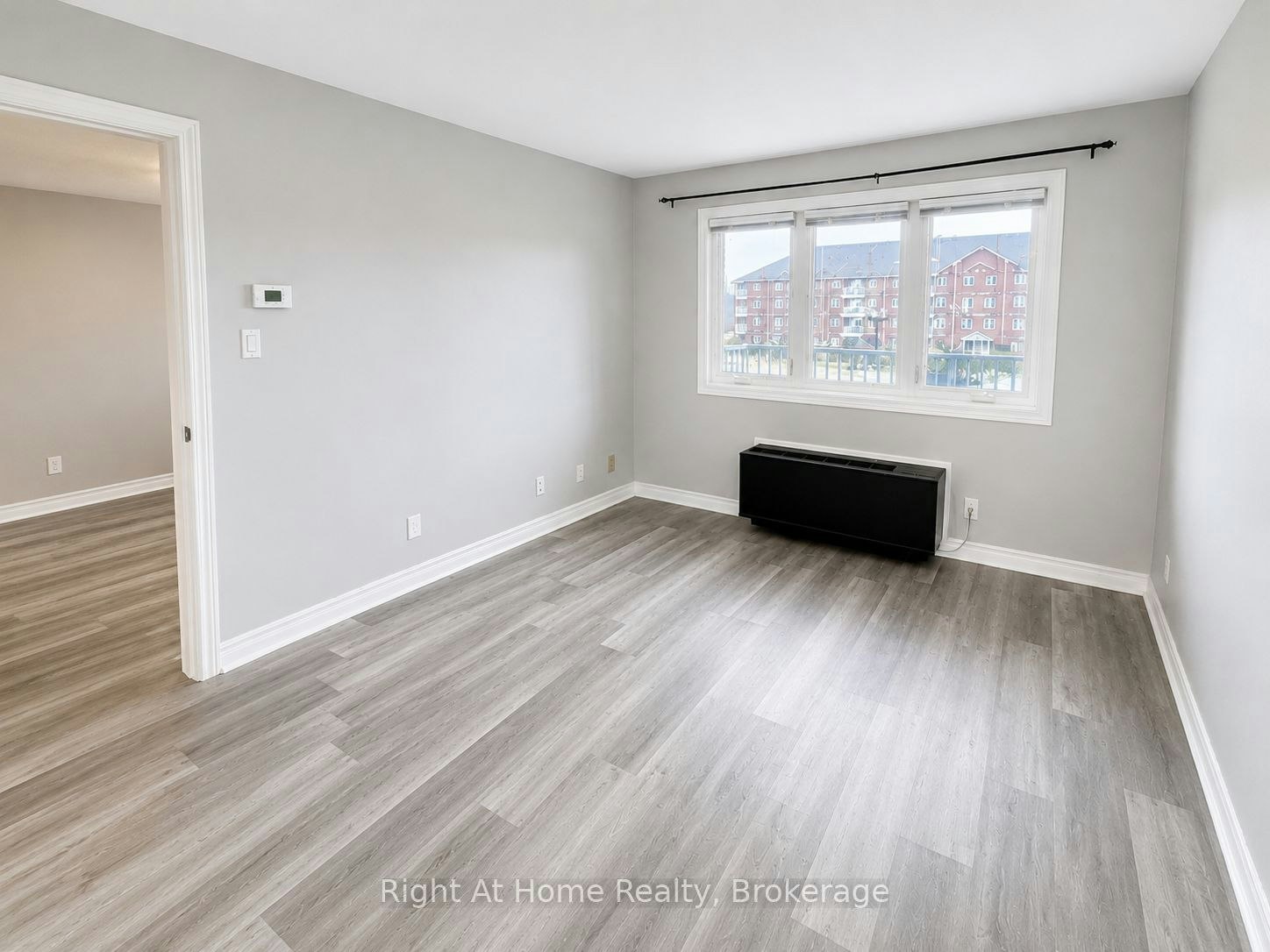 310-195 Lake Driveway N/A W, Ajax, ON, L1S 7H7 - 8
