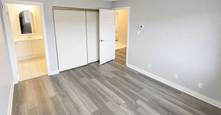 310-195 Lake Driveway N/A W, Ajax, ON, L1S 7H7 - 7