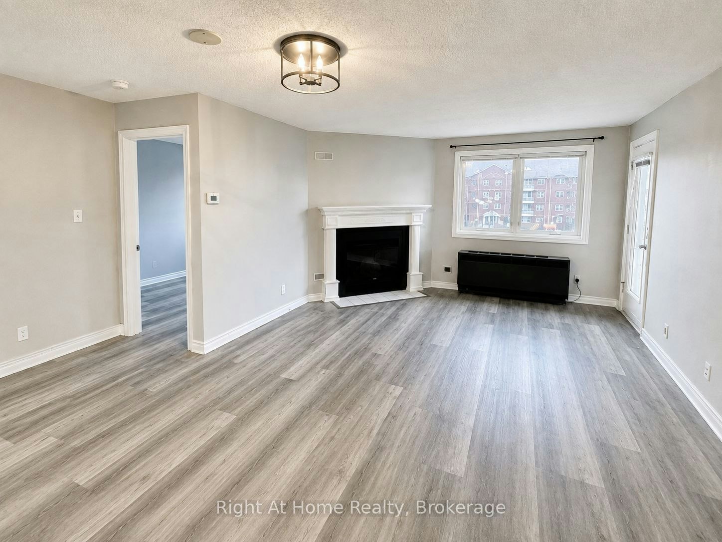310-195 Lake Driveway N/A W, Ajax, ON, L1S 7H7 - 5