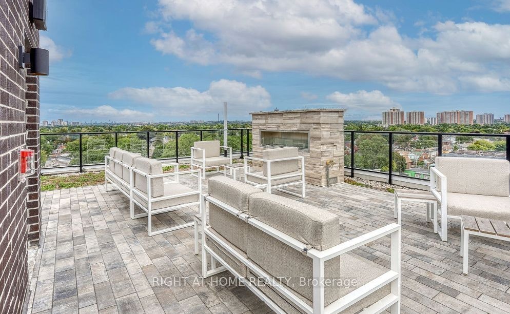 327-2301 Danforth Avenue, Toronto, ON, M4C 0A7 - 25