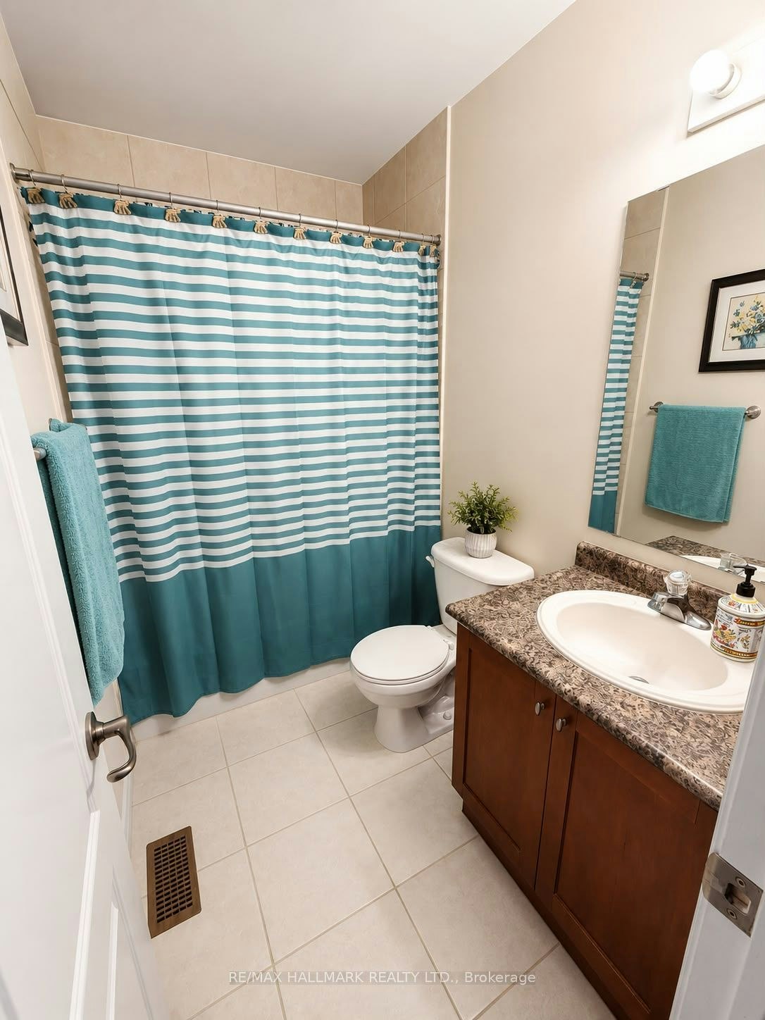 57 Treen Crescent, Whitby, ON, L1R 3C8 - 15