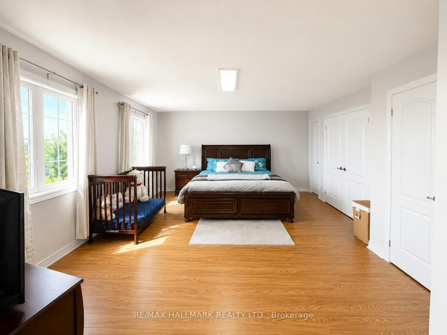 57 Treen Crescent, Whitby, ON, L1R 3C8 - 10