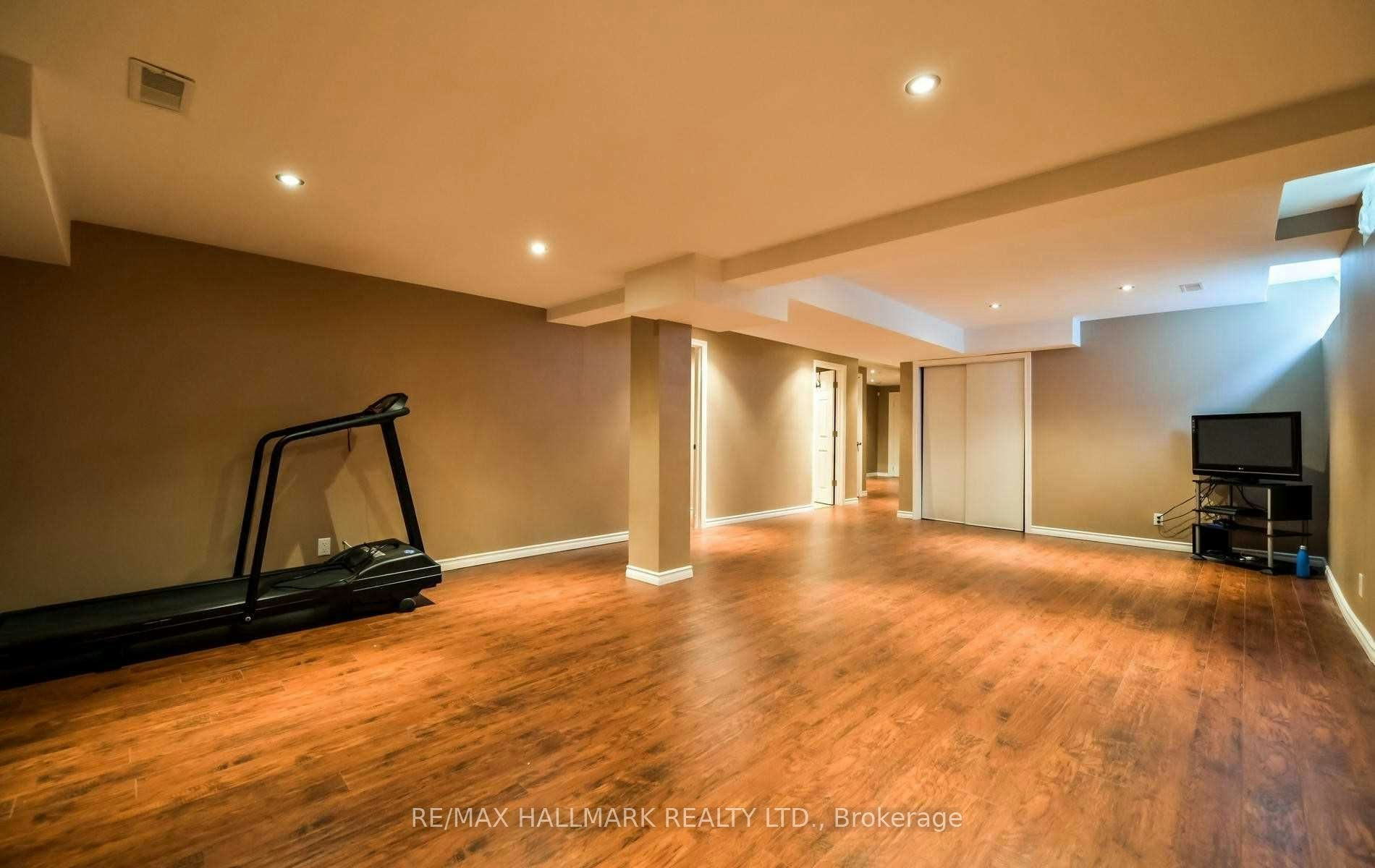 57 Treen Crescent, Whitby, ON, L1R 3C8 - 18