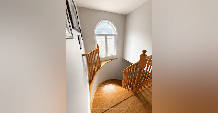 57 Treen Crescent, Whitby, ON, L1R 3C8 - 9