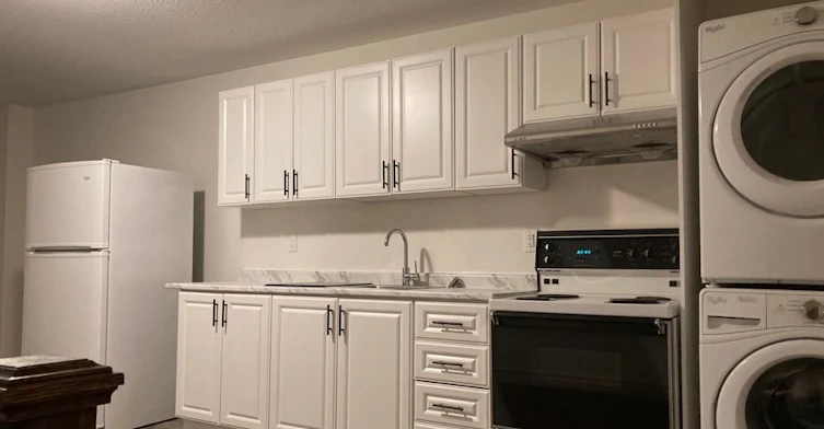 51 Pallock Hill Way, Whitby, ON, L1R 0N5