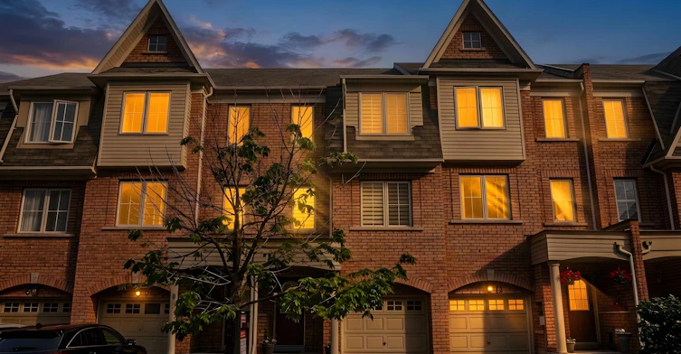10 Pat Brooks Terrace, Toronto, ON, M1P 5G6