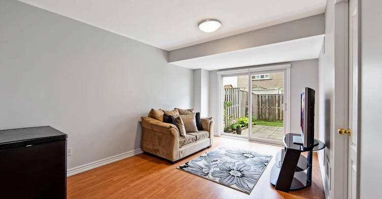 10 Pat Brooks Terrace, Toronto, ON, M1P 5G6 - 5