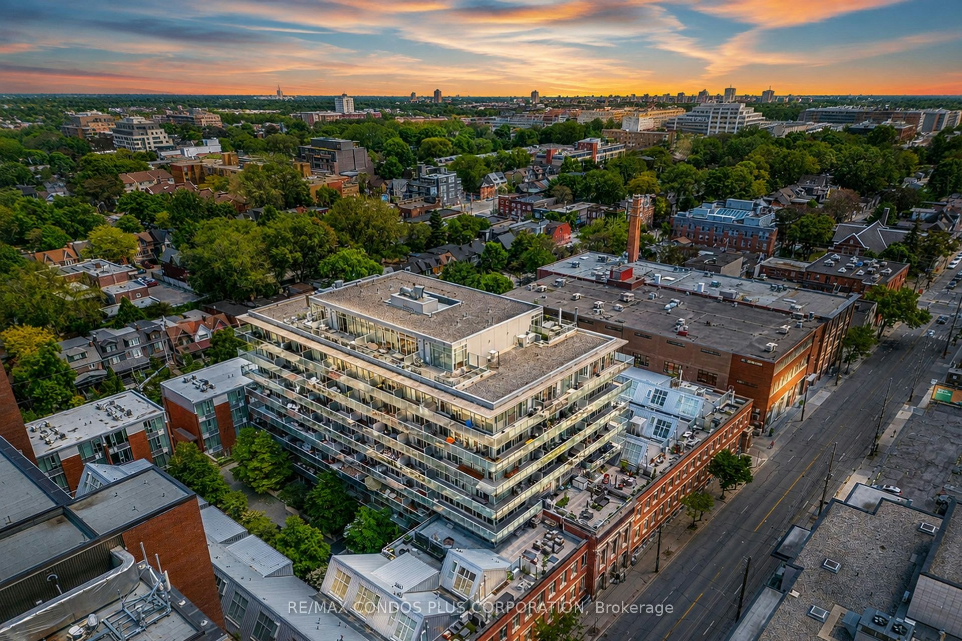 L07-201 Carlaw Avenue, Toronto, ON, M4M 2S3 - 17