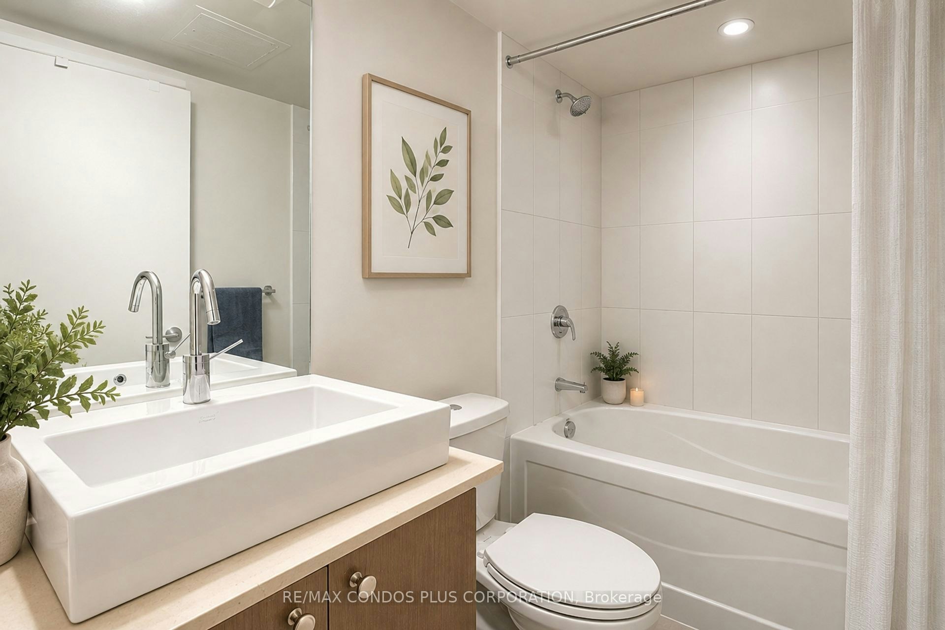 L07-201 Carlaw Avenue, Toronto, ON, M4M 2S3 - 5