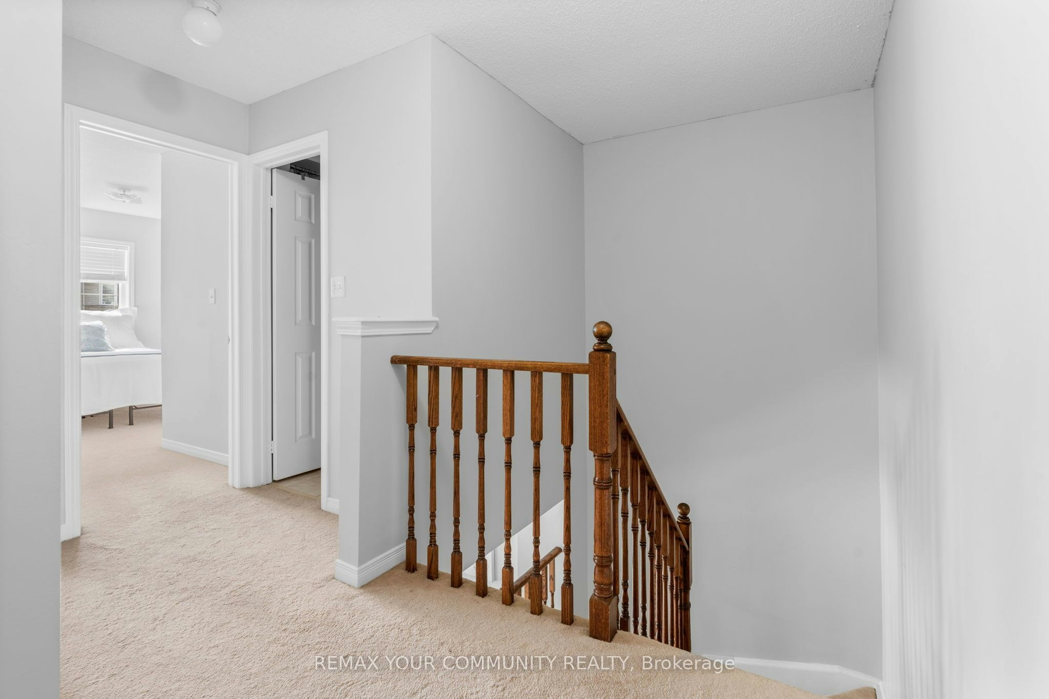 31 Webbford Street, Ajax, ON, L1S 0A8 - 28