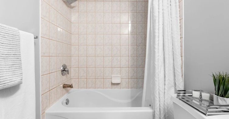 31 Webbford Street, Ajax, ON, L1S 0A8 - 32