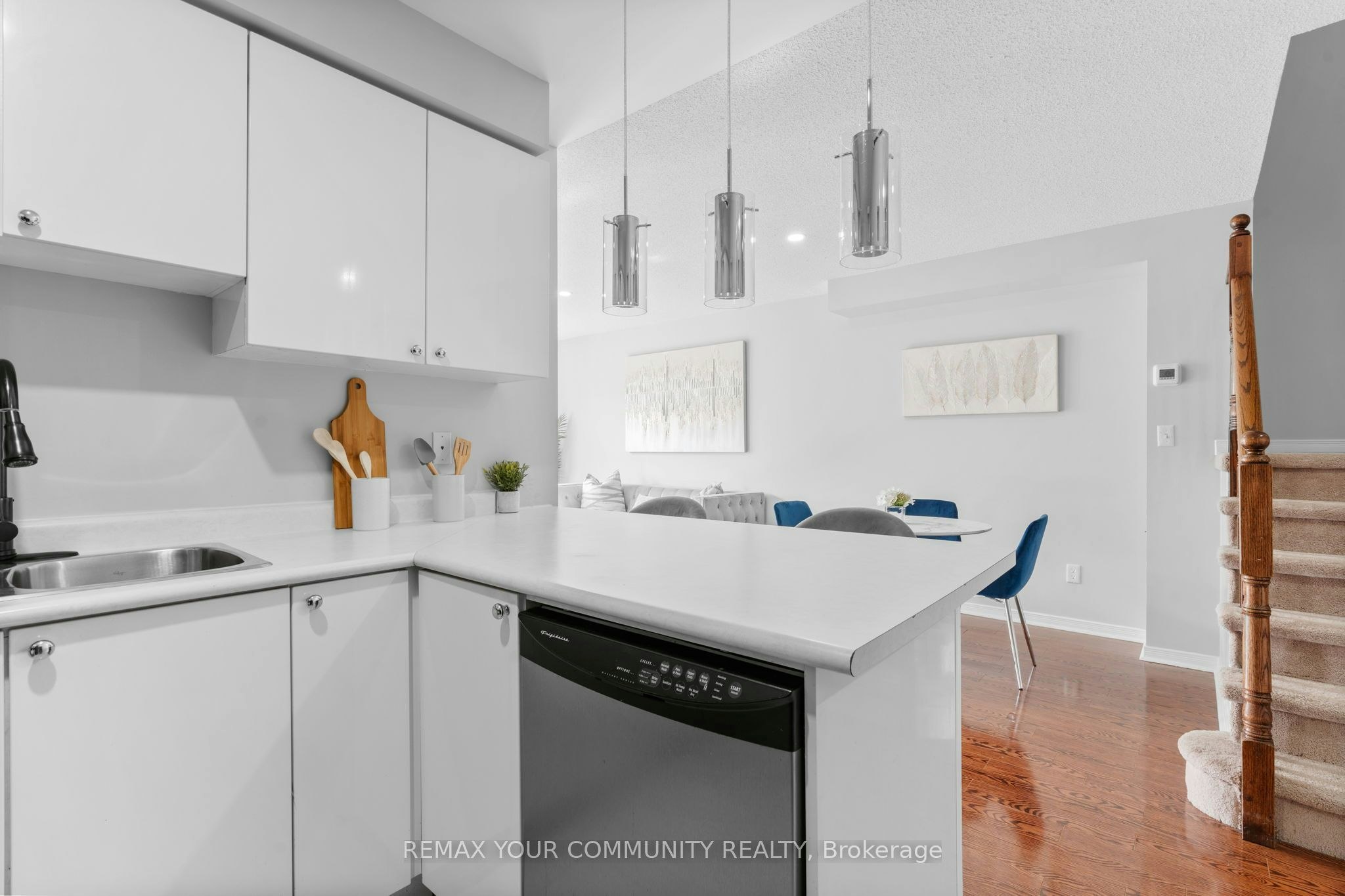 31 Webbford Street, Ajax, ON, L1S 0A8 - 17