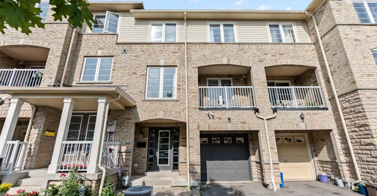 31 Webbford Street, Ajax, ON, L1S 0A8