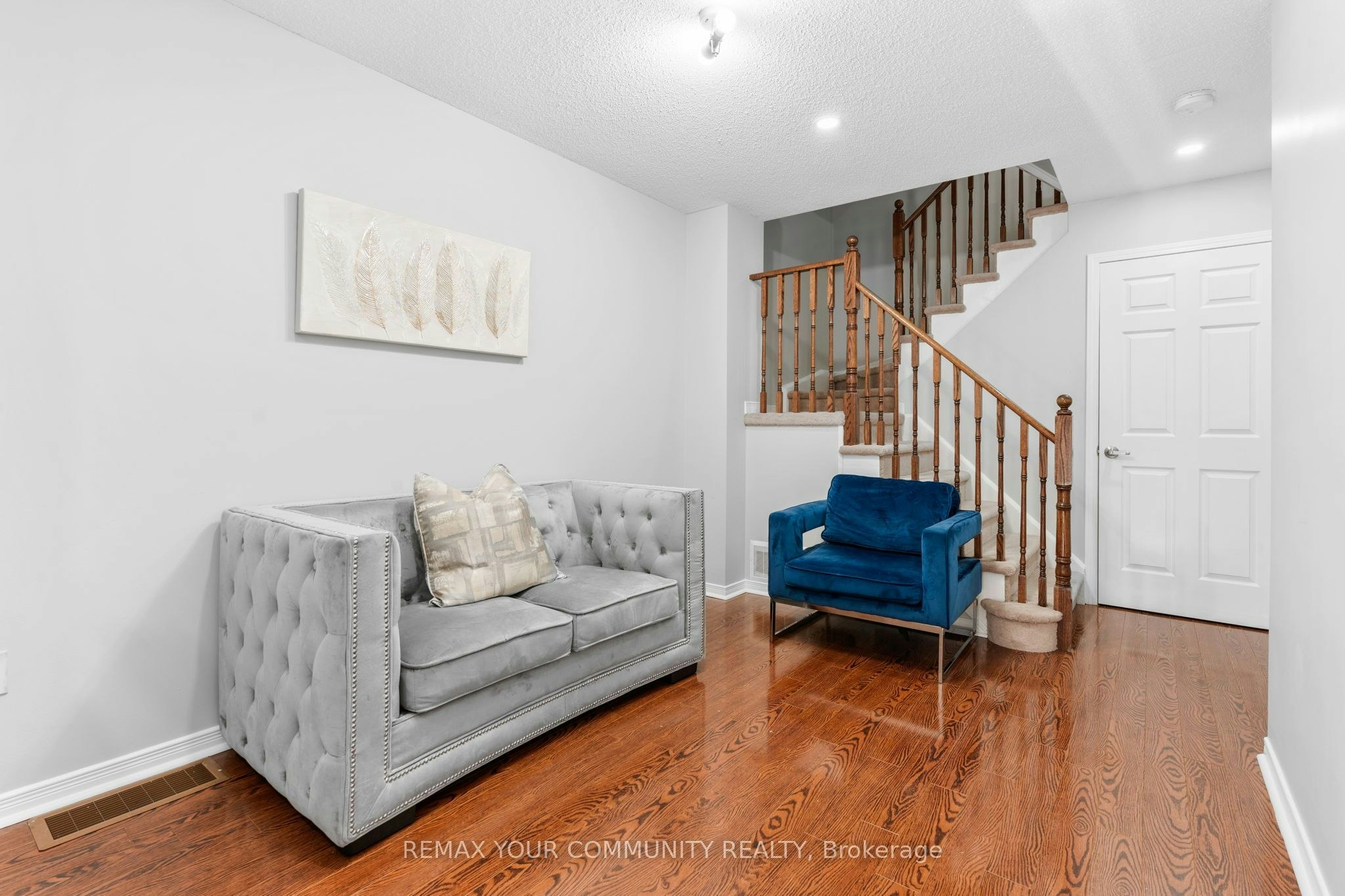 31 Webbford Street, Ajax, ON, L1S 0A8 - 5