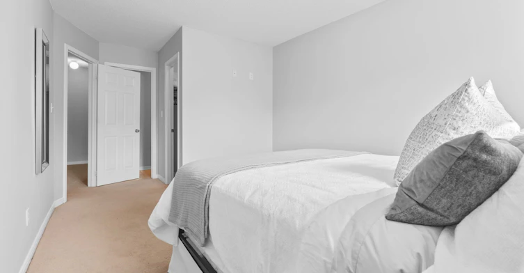 31 Webbford Street, Ajax, ON, L1S 0A8 - 30