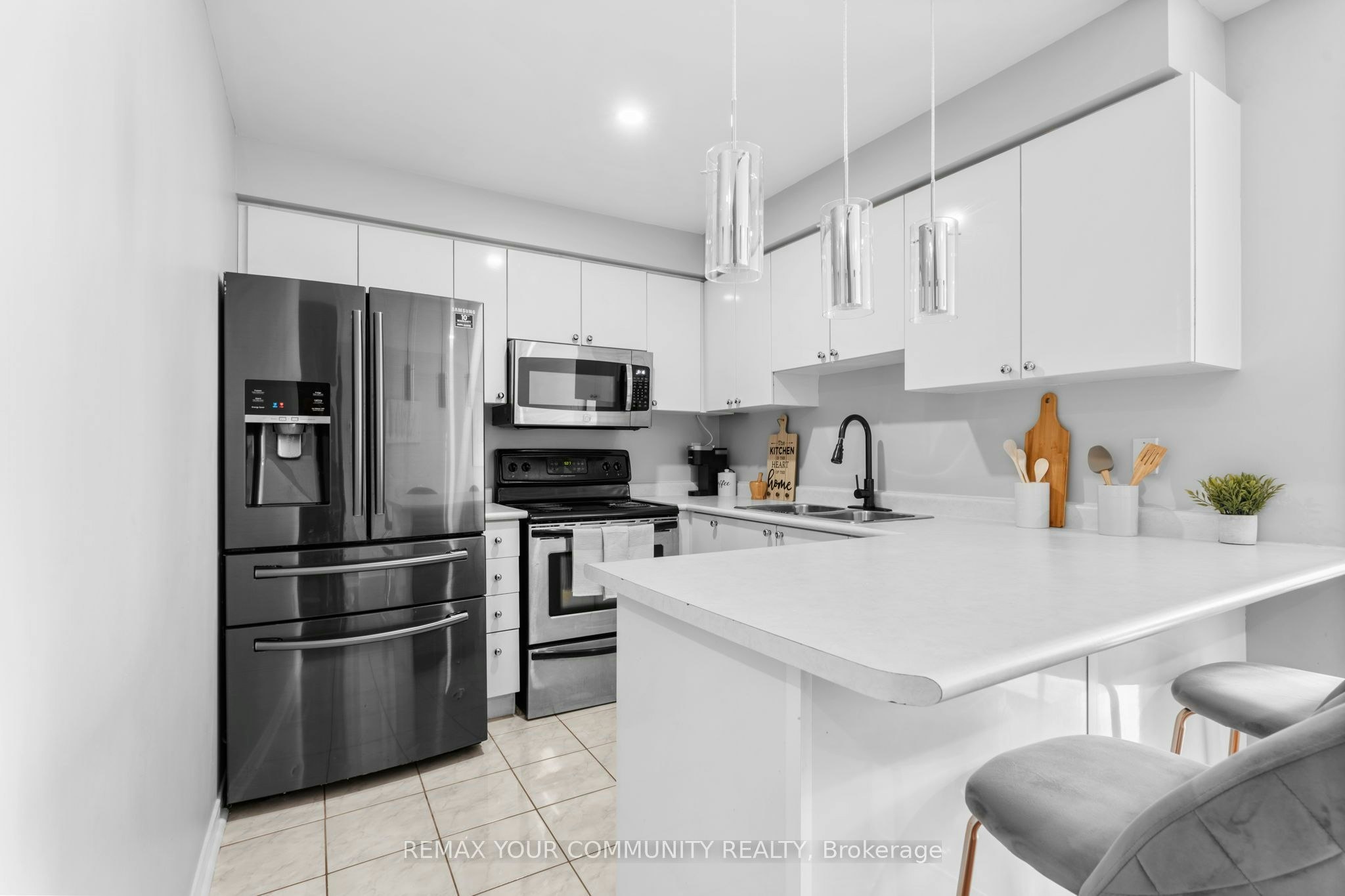 31 Webbford Street, Ajax, ON, L1S 0A8 - 16