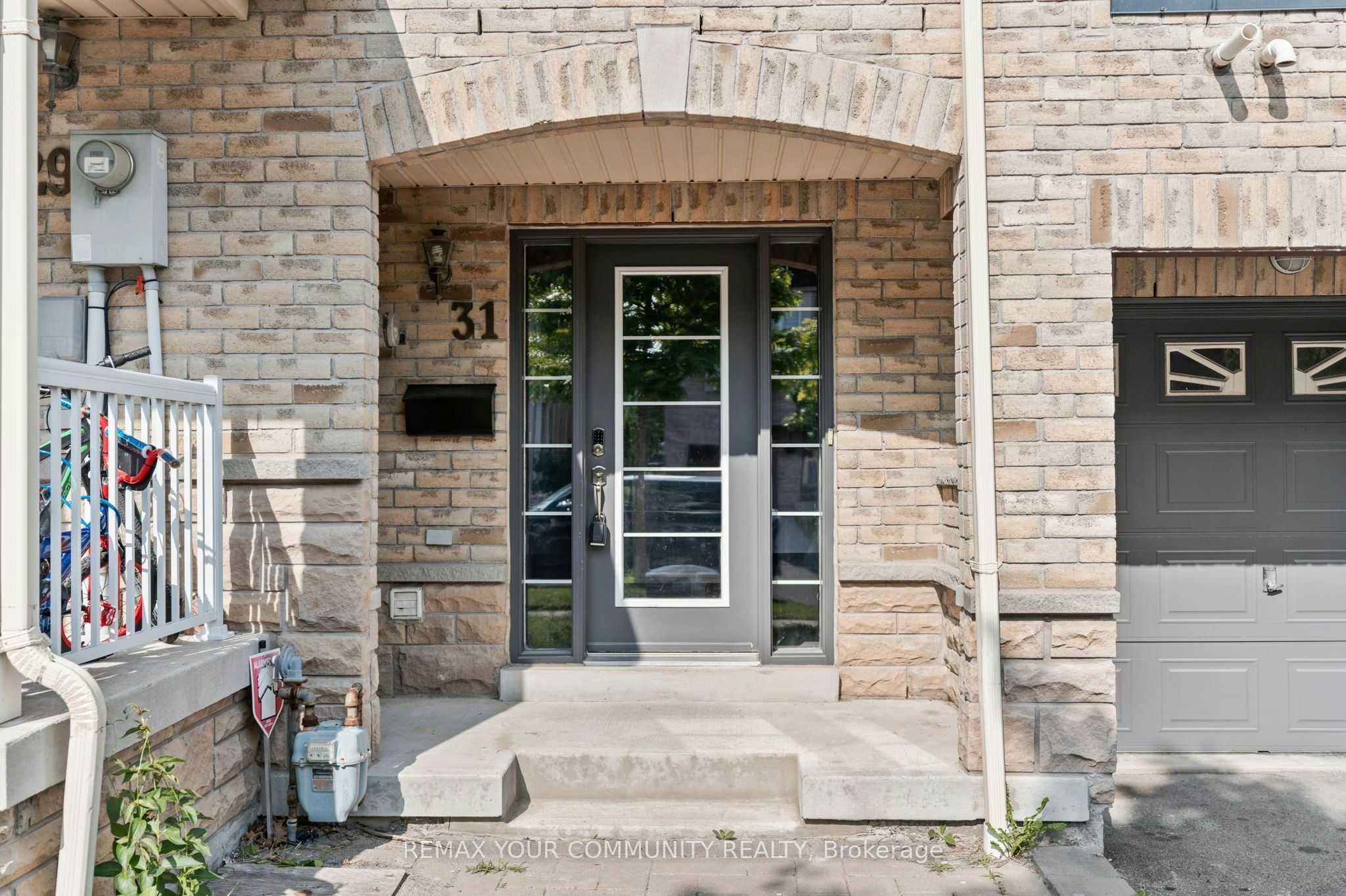 31 Webbford Street, Ajax, ON, L1S 0A8 - 3