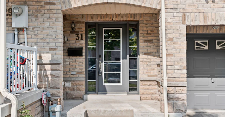 31 Webbford Street, Ajax, ON, L1S 0A8 - 3