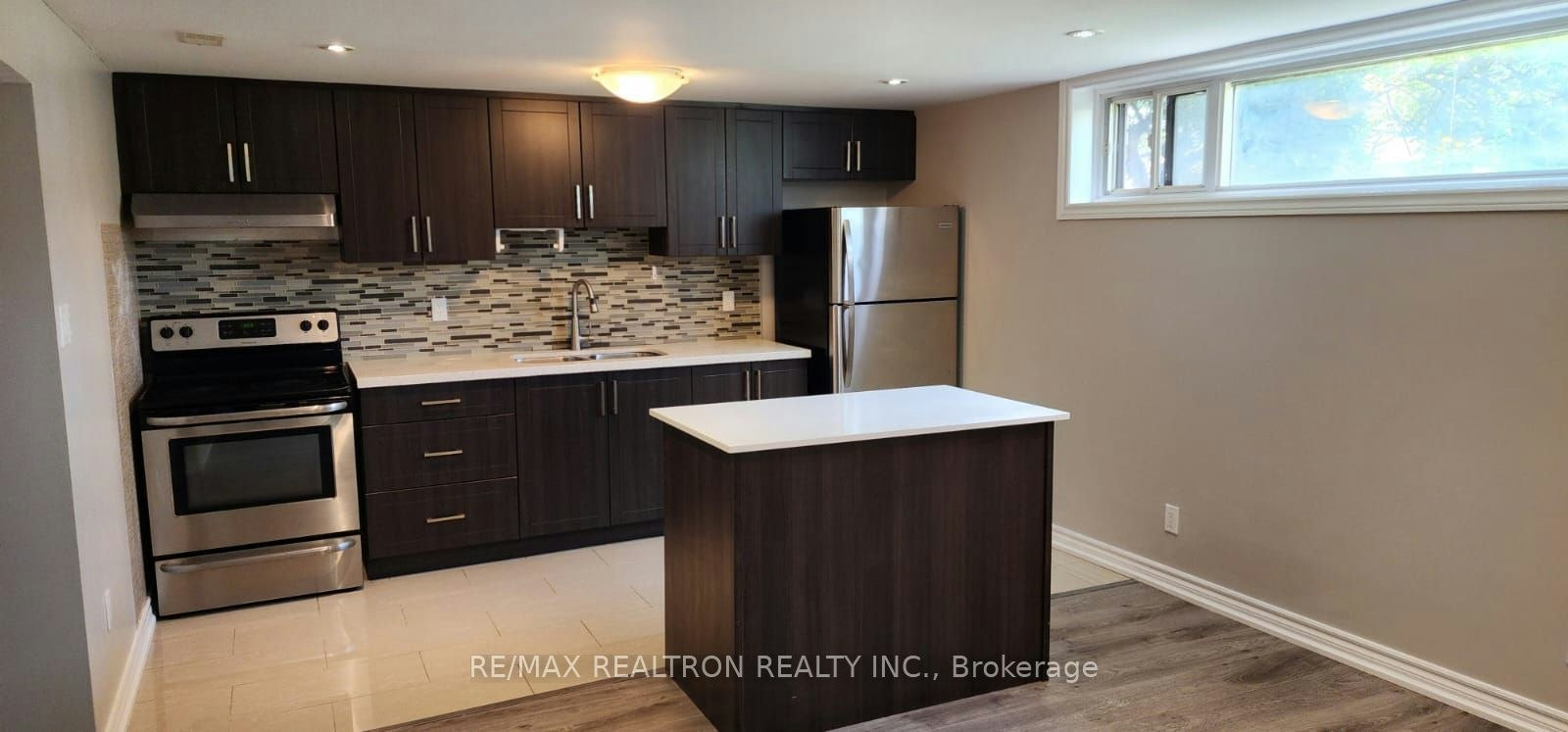 Bsmnt-70 Clementine Square, Toronto, ON, M1G 2V7 - 2