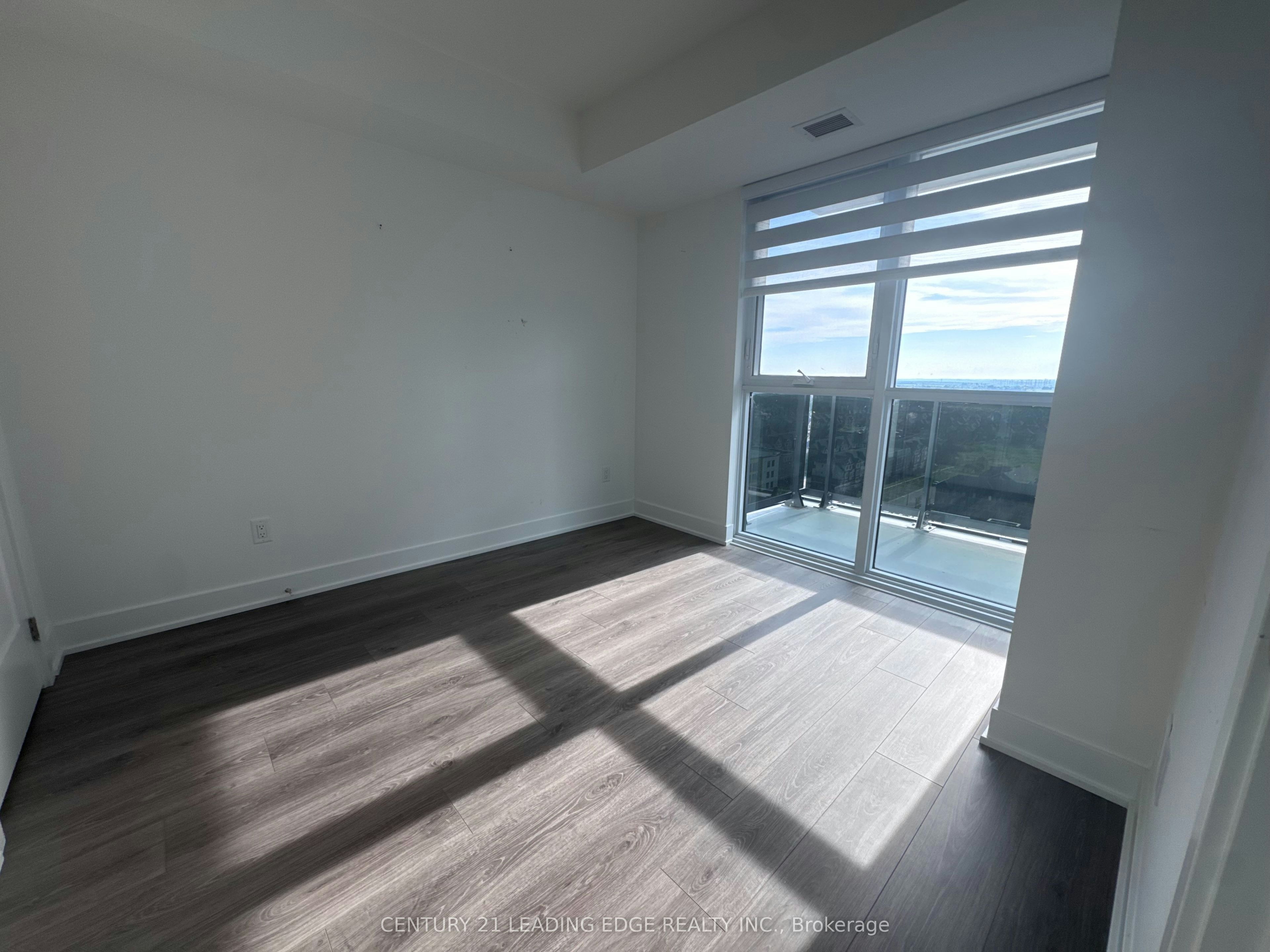 1514-2545 Simcoe Street N, Oshawa, ON, L1L 0W3 - 11