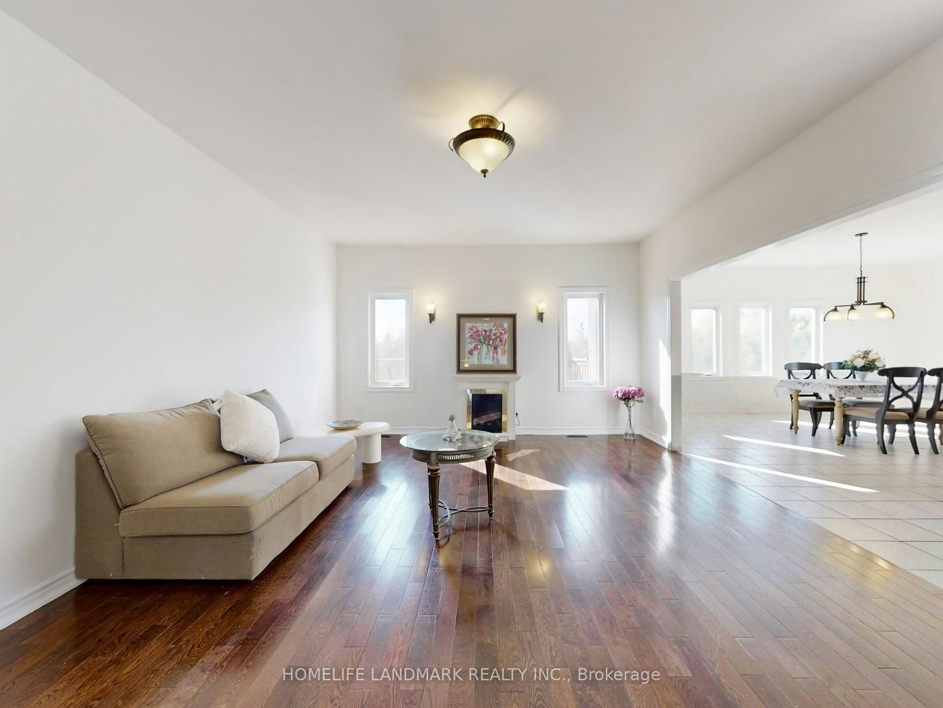 3668 Harmony Road N, Oshawa, ON, L1H 8L7 - 4