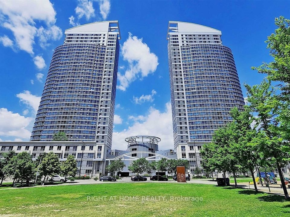 1615-36 Lee Centre Drive, Toronto, ON, M1H 3K2
