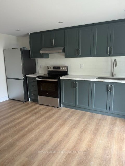 2009 Shay Drive, Pickering, ON, L1X 1Y1 - 3