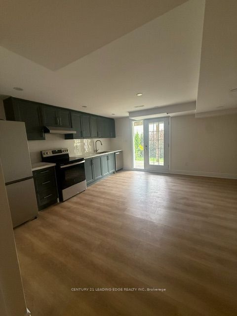2009 Shay Drive, Pickering, ON, L1X 1Y1 - 4