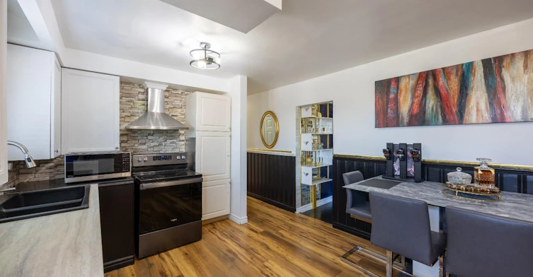 Main-324 College Avenue, Oshawa, ON, L1J 1S1 - 9