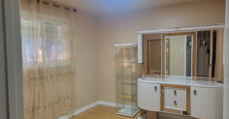 Main-324 College Avenue, Oshawa, ON, L1J 1S1 - 15