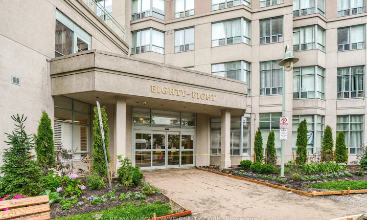 705-88 Corporate Drive