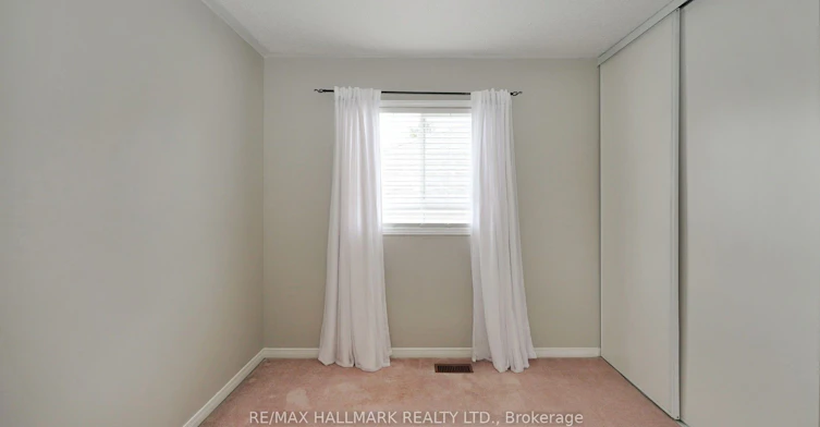 1035 Beatrice Street E, Oshawa, ON, L1K 2L3 - 32