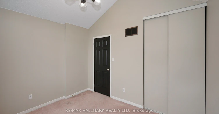 1035 Beatrice Street E, Oshawa, ON, L1K 2L3 - 31